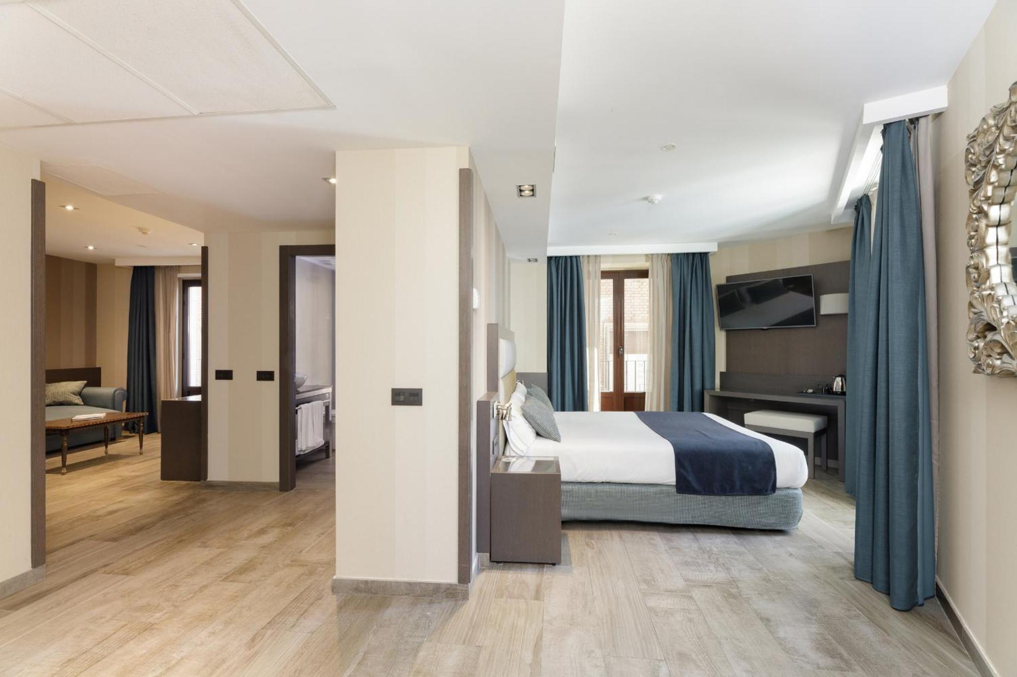 Suite Balcony