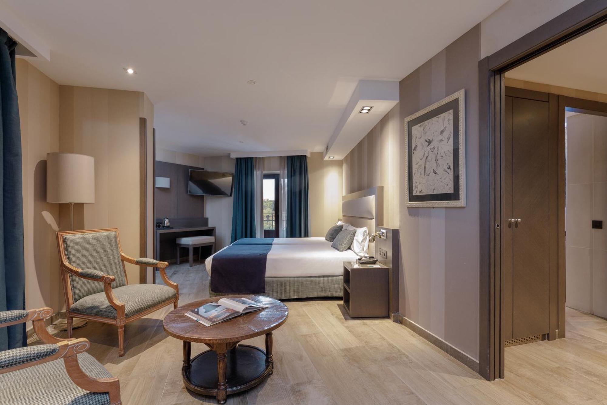 Suite Balcony
